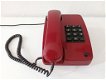 retro rode telefoon met druktoetsen - 0 - Thumbnail