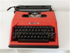 oranje / rode typemachine Hercules 1000