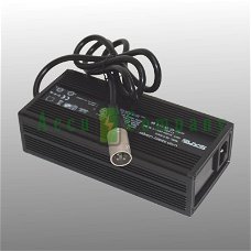 36 volt XLR neutrik plug Li-ion snellader