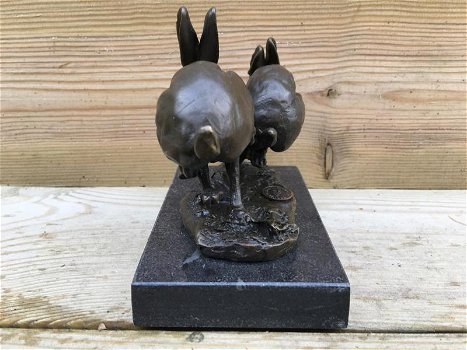 Bronzen beeld , rennende hazen , haas , konijn , beeld - 3