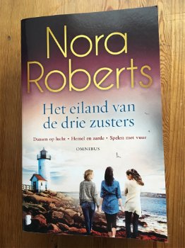 Nora Roberts met Het eiland van de drie zusters (trilogie) - 0