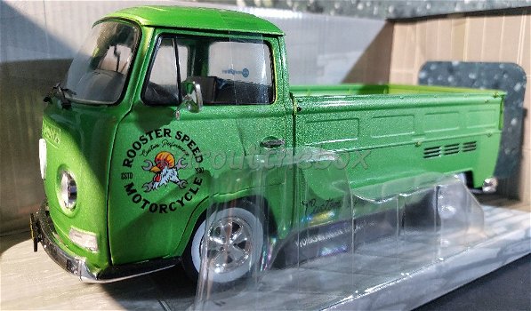 VW T2 Pick up groen 1/18 Solido Sol067 - 1