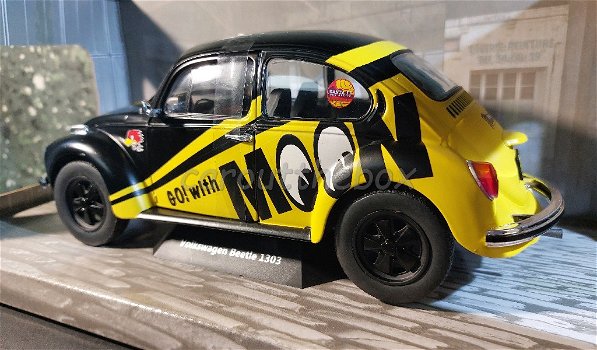 VW Beetle 1303 GO WITH MOON 1974 1/18 Solido Sol072 - 2