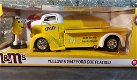 1947 Ford COE flatbed & Yellow 1/24 Jada - 0 - Thumbnail