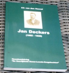 Jan Deckers. Heeze. P.F. van den Heuvel.ISBN 9789080096226.