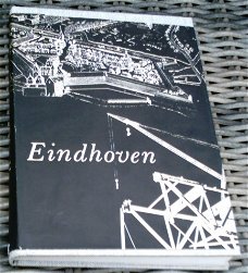 Eindhoven, A.J.J. Tops en J.M.Th. Verschueren. 1965.