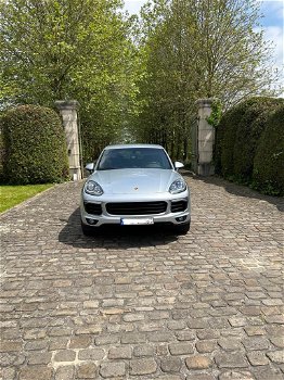 Porsche Cayenne E-editie Platinum - 0