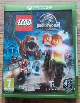 LEGO Jurassic World - Xbox One - 0