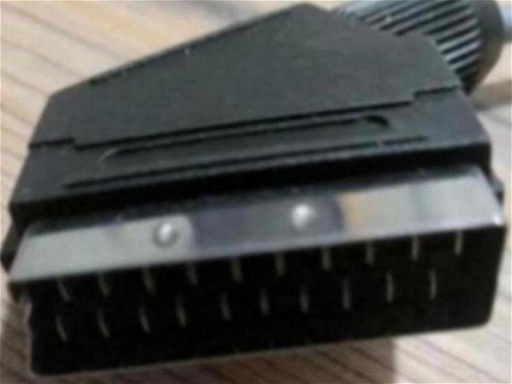 Nieuwe Commodore Amiga kabel voor beeld en geluid. RGB/SCART - 2
