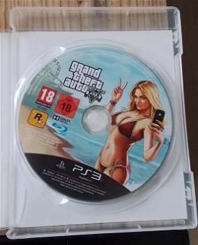 Grand Theft Auto V - Playstation 3 - 2