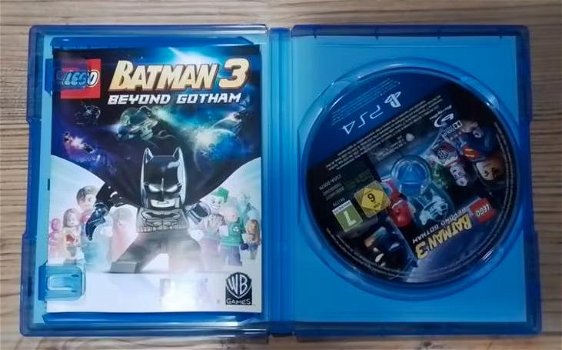 LEGO Batman 3 Beyond Gotham - Playstation 4 - 2