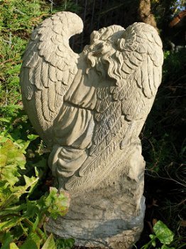 tuinbeeld van een engel - 5