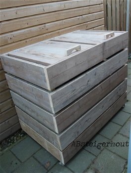 Container ombouw van gebruikt steigerhout! - 2