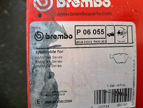 Brembo P 06 055 set remblokken voor BMW series 3 en X1 - 4