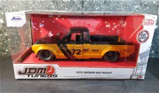 Datsun 620 pickup 1972 oranje 1/24 Jada jada078