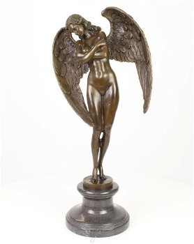 brons beeld vrouw met vrleugels - 0