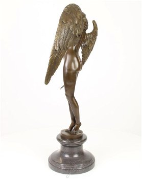 brons beeld vrouw met vrleugels - 3