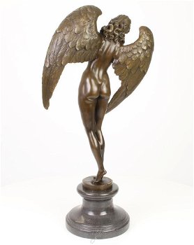 brons beeld vrouw met vrleugels - 4