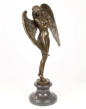 brons beeld vrouw met vrleugels - 7
