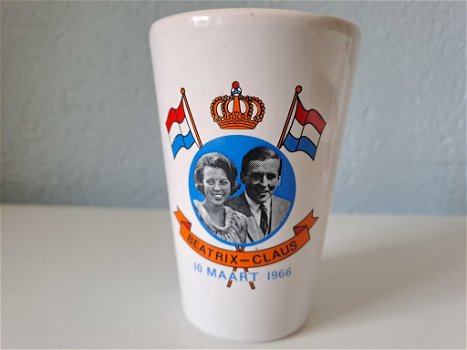 Beker t.g.v. huwelijk Beatrix & Claus - 0