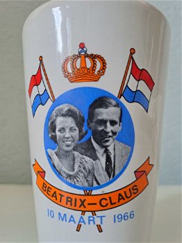 Beker t.g.v. huwelijk Beatrix & Claus - 1