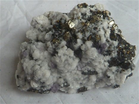 Diverse mineralen uit Peru - 0
