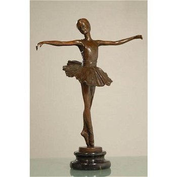 bronzen beeld van een balletdanser , ballet , brons - 0