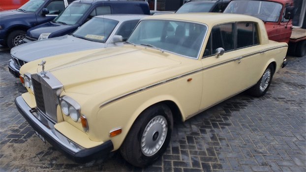 rolls royce silver shadow 6.8 autom Saloon type ll bj1975 loopt goed met werk zo mee nemen - 0