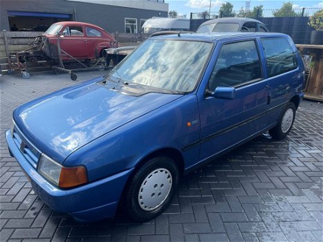 fiat UNO 1.1 I.E. U9 bj1992 84446km nap met werk zeer mooi - 1