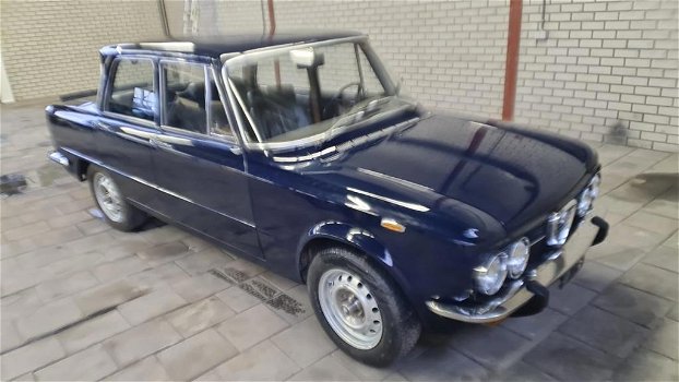 Alfa Romeo Nuova (Giulia) 1.3L 4drs bj1975 zeer mooi loopt perfect rijd niet - 0