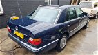 mb e 230e autom sedan bj1992 zeer mooi en zeer goed nieuwe apk - 2 - Thumbnail