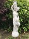 wit stenen beeld vrouw met waterpartij , fontein - 5 - Thumbnail