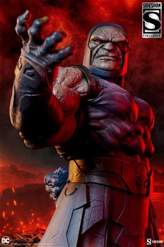 Sideshow Darkseid maquette exclusive - 1