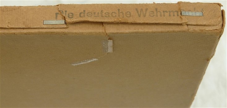 Plaatjes Verzamel Album / Cigarettenbilder Album, Die Deutsche Wehrmacht, met doos, 1936.(Nr.4) - 7