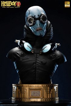 ECC Hellboy Abe Sapien life-size bust - 0