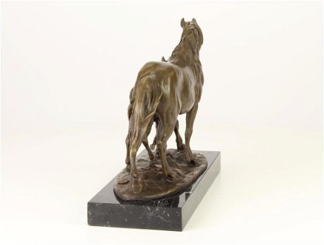 groot brons beeld op marmeren basis , paard - 4