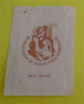 Suikerzakje Bureau voor de industriele eigendom Den Haag(br) - 0
