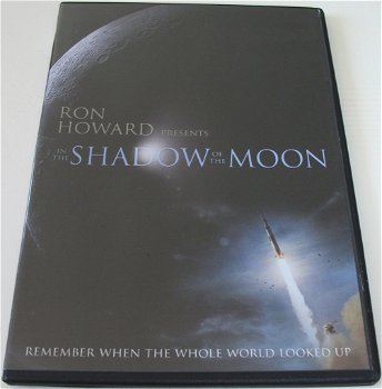 Dvd *** IN THE SHADOW OF THE MOON *** - 0