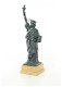 Een brons beeld , het vrijheids beeld - 1 - Thumbnail