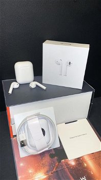 Airpods 2 orgineel (wirreless charging case) - 0