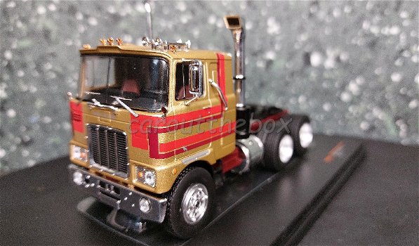 Mack serie F 1977 bruin 1/43 Ixo V934 - 1