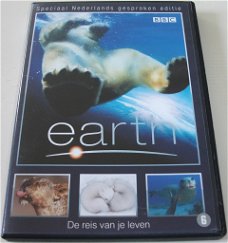 Dvd *** EARTH *** Speciaal Nederlands Gesproken Editie