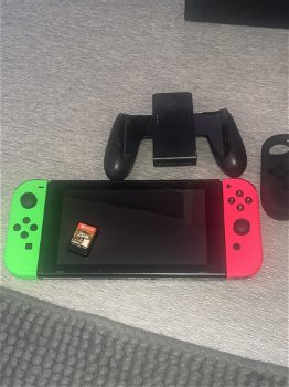 Een nette goedwerkende Nintendo switch - 1