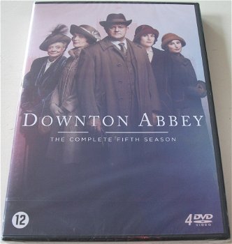 Dvd *** DOWNTON ABBEY *** 4-DVD Boxset Seizoen 5 *NIEUW* - 0