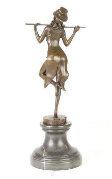 brons beeld , pikante dansesres - 4