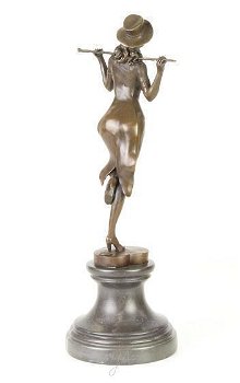 brons beeld , pikante dansesres - 5