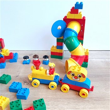 Lego Duplo Ballenbaan / Glijbaan met trein en poppetjes - 1