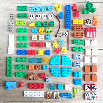 Mega Set Lego Duplo Cars | 7 sets + losse Mack vrachtwagen - 2