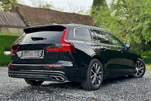 Volvo V60 2.0 D3 Pro Geartronic - 06 2020 - 3