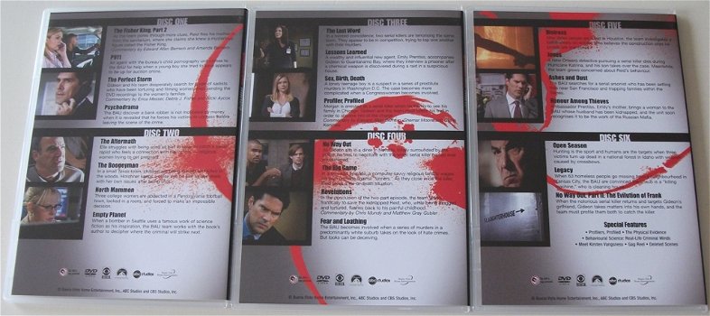 Dvd *** CRIMINAL MINDS *** 5-DVD Boxset Seizoen 2 - 5